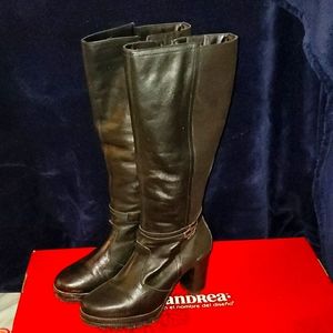 Andrea boots